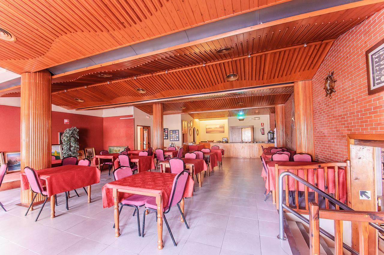 Hotel Silvia Эмпуриабрава Экстерьер фото